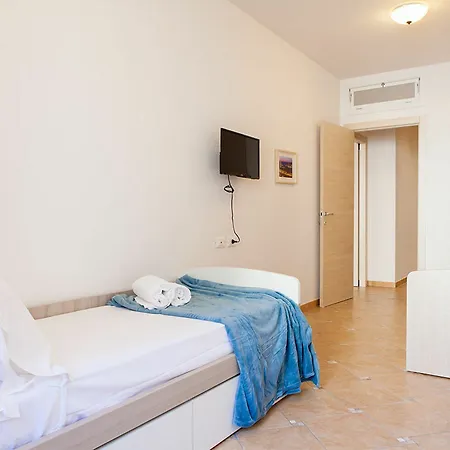 Spacious In Piazza Del Grano דירה *